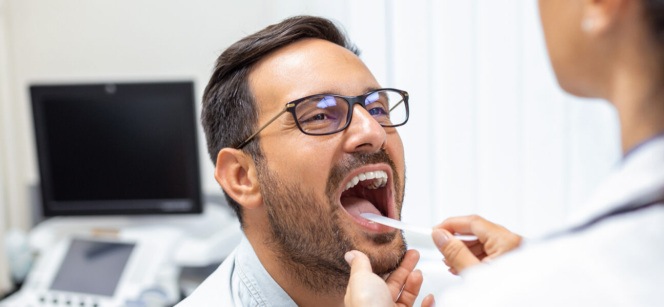 Risks and Signs of Oral Cancer