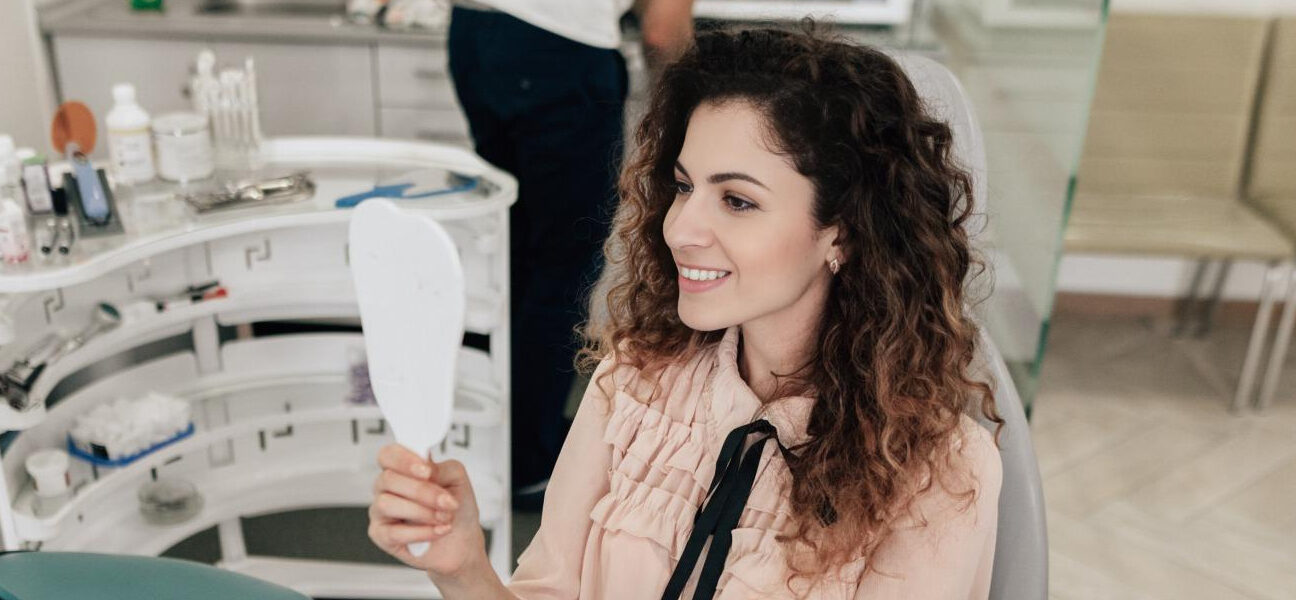 Keeping Yourself Updated with the Symptoms of Periodontal Disease