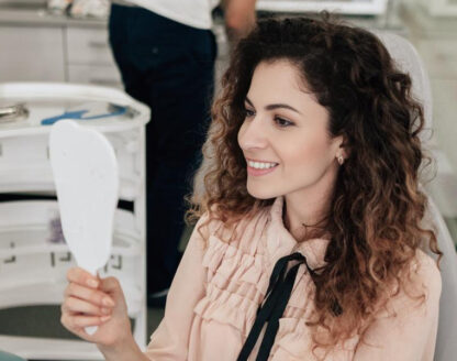 Keeping Yourself Updated with the Symptoms of Periodontal Disease