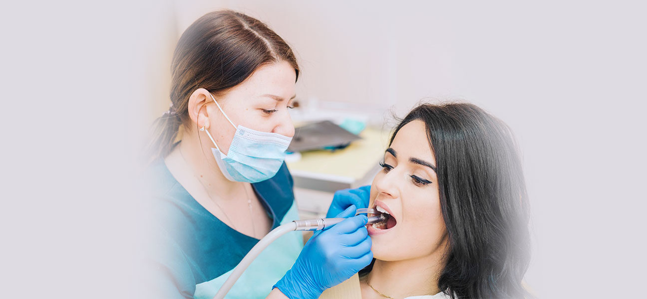 How an Emergency Dentist Brings Back Your Peace