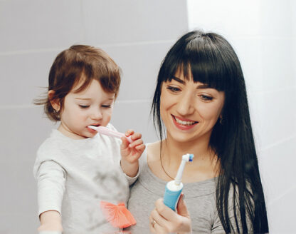 Choosing the Right Toothbrush and Toothpaste for Your Child 